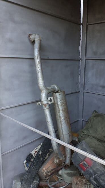 купить резину на москвич: Глушитель вторичный передний новый,крестовина на газ — 1