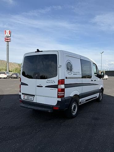 ford c max: Легкий грузовик, Mercedes-Benz — 6