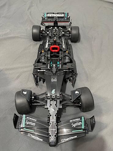 Конструктор-реплика болида Формулы‑1 Mercedes-AMG Petronas в стиле at lalafo.kg Конструктор-реплика болида Формулы‑1 Mercedes-AMG Petronas в стиле
