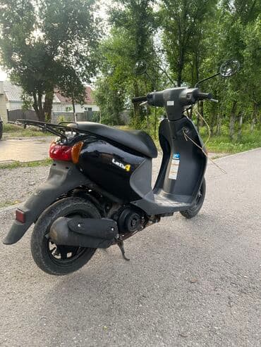 купить трехколесный электроскутер бу: Тип скутера Suzuki, 50 куб. см, Бензин, Б/у, В рассрочку — 2