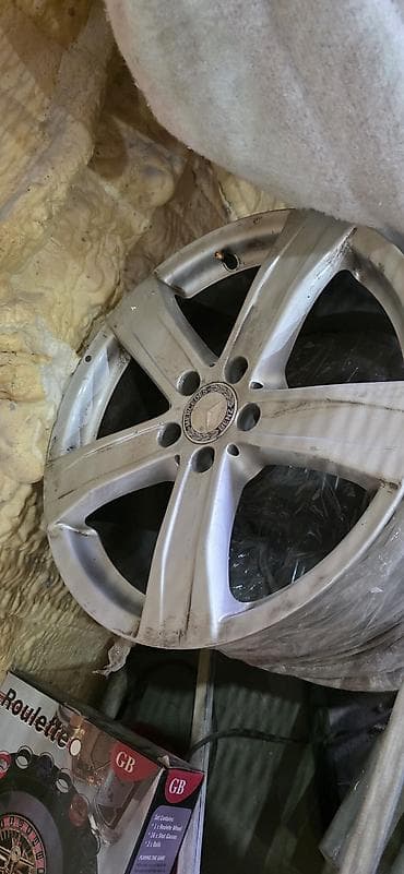 диск один штук р 17: Литые Диски R 18 Mercedes-Benz, Комплект, отверстий - 5 — 1
