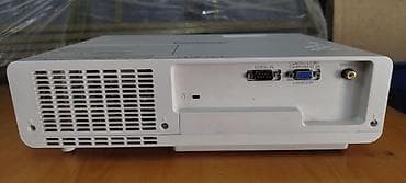 Проекторы: Продаю японский фирменный проектор Panasonic PT-LX26. Отличный вариант — 7