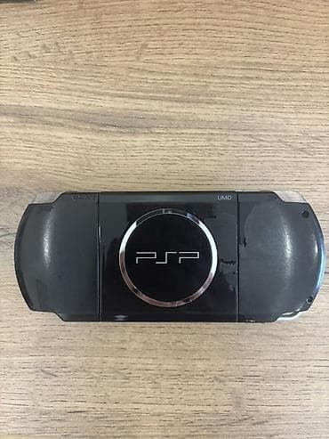 ps one games: Портативная консоль Sony PSP-3001 Комплектация: - Консоль PSP-3001 — 2