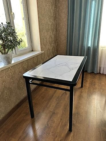 Кухонные столы: Кухонный стол, Прямоугольный, Нераскладной — 1