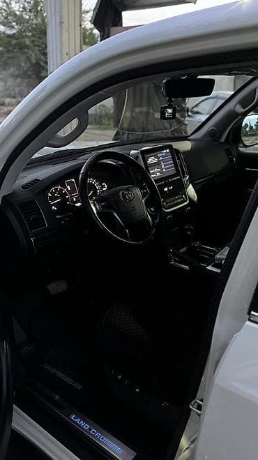 яхта иссык куль: Toyota Land Cruiser: 2015 г., 4.6 л, Автомат, Бензин, Внедорожник — 5
