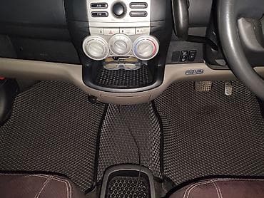 Продажа авто: Toyota Passo: 2005 г., 1 л, Автомат, Бензин, Хэтчбэк — 9