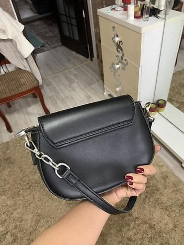 Аксессуарлар: Сумка через плечо, чёрная, компактная — 3