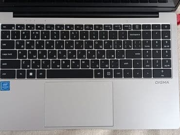 продаю комплект: Ноутбук, Жаңы, Жумуш, окуу үчүн — 2