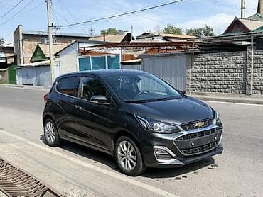 спитер: Chevrolet Spark: 2021 г., 1 л, Вариатор, Бензин, Хэтчбэк — 2