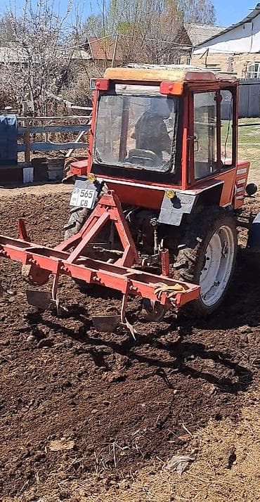 Тракторы Уралец: Трактор с навесным оборудованием для сельхозработ. Комплектация и — 1