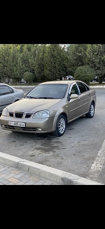 Унаа: Daewoo Lacetti: 2003 г., 1.6 л, Кол менен иштөөчү, Бензин, Седан — 1