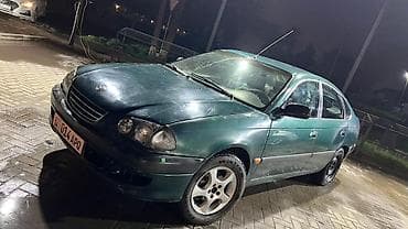 corolla spacio: Toyota Avensis: 1998 г., 1.8 л, Ручные, Бензин, Лифтбек — 7