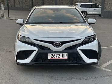 Транспорт: Toyota Camry: 2020 г., 2.5 л, Автомат, Бензин, Седан — 7