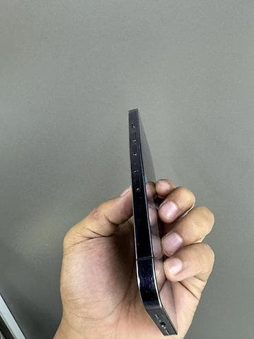 meta 3: IPhone 14 Pro, Deep Purple — 4