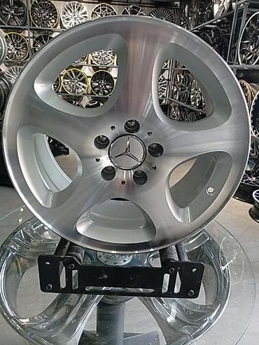 monoblok r17: Литые Диски R 17 Mercedes-Benz, отверстий - 5 — 1