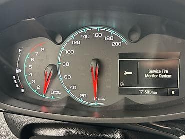 suzuki ignis: Chevrolet Spark: 2017 г., 1 л, Вариатор, Бензин — 7