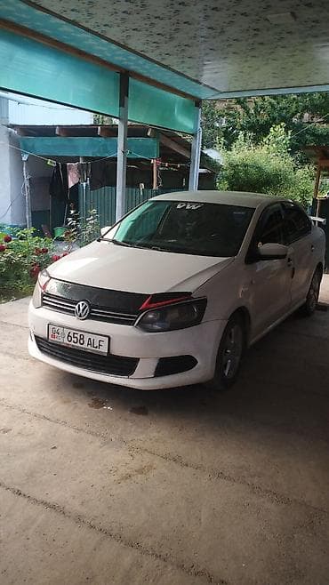 abs prius: Volkswagen Polo: 2013 г., 1.6 л, Механика, Бензин, Седан — 1