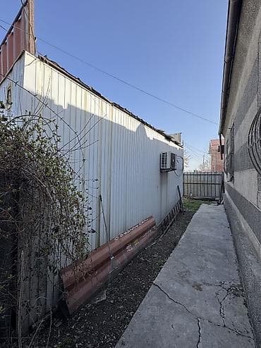 продаю готовый бизнес магазин: 🆘Продаю контейнер без места площадь 30квм размер 6на5 морской — 2