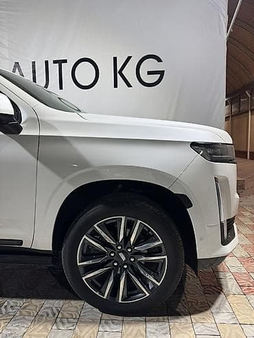 lexus e: Cadillac Escalade: 2024 г., Автомат, Бензин, Внедорожник — 10