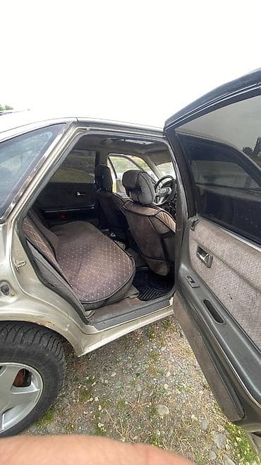 step wgn: Mazda 616: 1991 г., Механика, Бензин, Хэтчбэк — 7