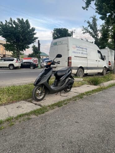 ямаха джог: Скутер түрү Honda, 50 куб. см, Бензин, Колдонулган, Бөлүп төлөө менен — 3