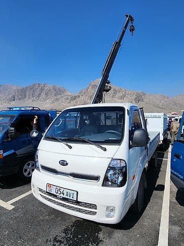 бетон жумуш: Манипулятор, Kia — 6