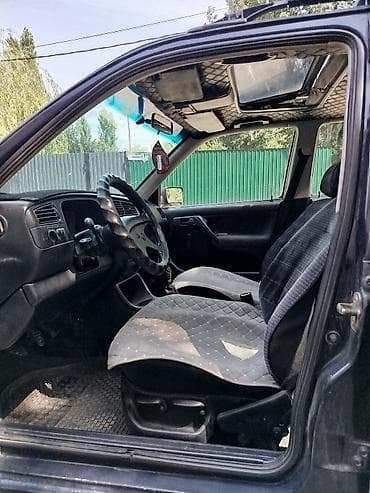 Продажа авто: Volkswagen Golf: 1993 г., Механика, Бензин, Хэтчбэк — 10
