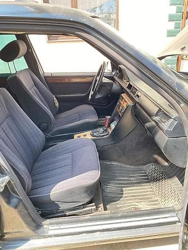 bmw e5: Mercedes-Benz W124: 1992 г., Универсал — 6