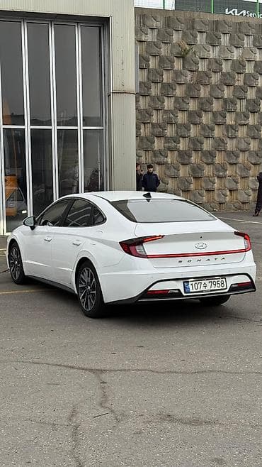 golf 2: Hyundai Sonata: 2022 г., 2 л, Автомат, Газ, Лифтбек — 2