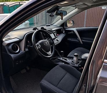 Toyota RAV4: 2017 г., 2.5 л, Автомат, Бензин, Кроссовер — 3