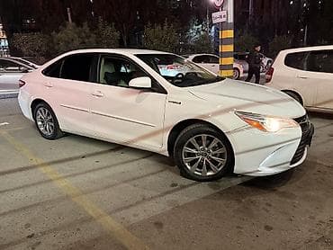 prius plus: Toyota Camry: 2016 г., 2.5 л, Вариатор, Гибрид, Седан — 3