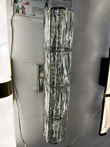 Ички жасалга: Настенный светильник (бра) с кристальными плафонами и встроенной — 1