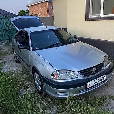 гак айон v: Toyota Avensis: 2002 г., 1.8 л, Автомат, Бензин, Лифтбек — 1