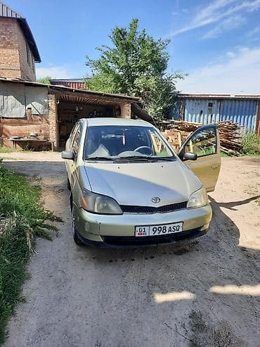 Продажа авто: Toyota Yaris: 2000 г., 1.5 л, Автомат, Бензин, Седан — 2
