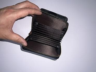 сумка кошелек: 1 Клатч
3 кошельки 
2000 сом — 3