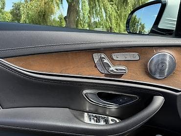 Транспорт: Mercedes-Benz E-Class: 2017 г., 2 л, Автомат, Бензин, Седан — 9