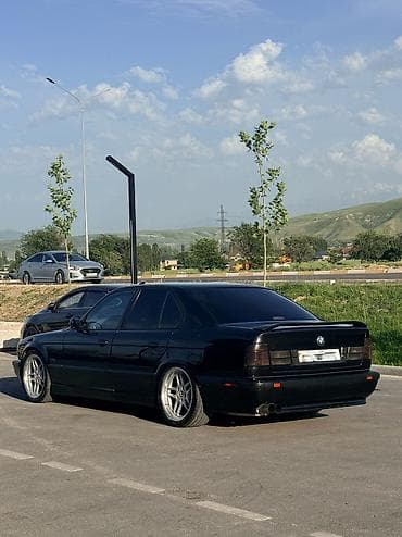 step 2: BMW 5 series: 1996 г., 3.2 л, Механика, Бензин, Седан — 2