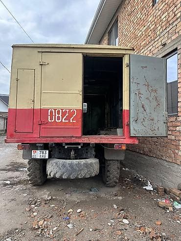 ЗИЛ: ЗИЛ : 6 л | 1991 г. 22400 км Фургон — 4