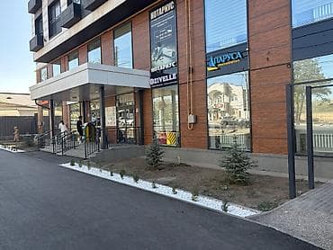 Cдаю коммерческое помещение, 1 этаж -70 м2. Первая линия район