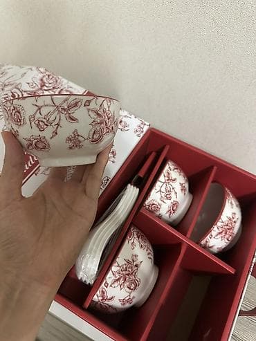 holiday: Набор пиал с ложками Holiday Rose - Состав: 4 керамические пиалы + 4 — 3