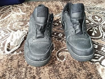 Эркектердин кроссовкасы, 41, Nike, Колдонулган, түсү - Кара lalafo.kg да Эркектердин кроссовкасы, 41, Nike, Колдонулган, түсү - Кара