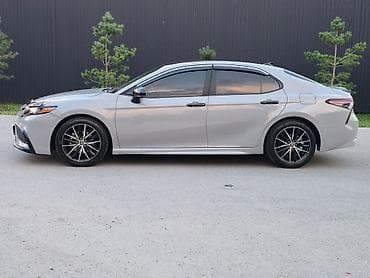 v2: Toyota Camry: 2021 г., 2.5 л, Автомат, Бензин, Седан — 8