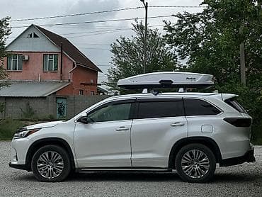 большие шины: Toyota Highlander: 2016 г., 3.5 л, Автомат, Бензин, Кроссовер — 7