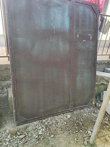 Распашные ворота: Металлические створки ворот с калиткой (комплект). Демонтирован — 9