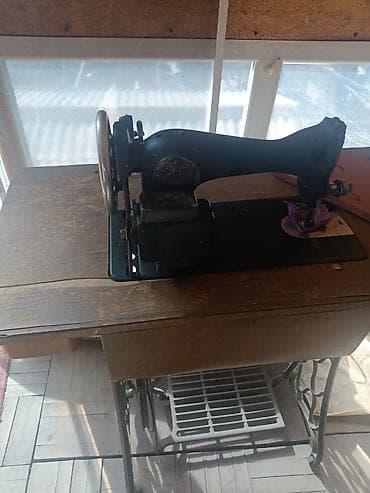 ширма бу: Продаю : 1) швейную машинку Подольская(привод ножной и электрический) — 1