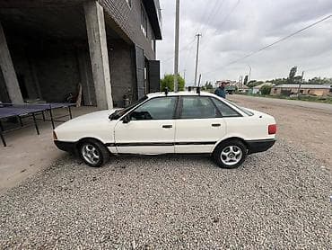 эшик б у: Audi 80: 1990 г., 1.8 л, Кол менен иштөөчү, Седан — 3