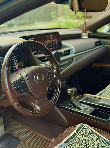 Lexus: Lexus ES: 2020 г., 2.5 л, Вариатор, Гибрид, Седан — 10