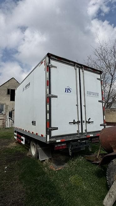 рефрижератор фура: Грузовик, Стандарт, 5 т, Новый — 6