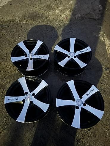 daf фура: Литые Диски R 15 Комплект, отверстий - 4, Б/у — 1