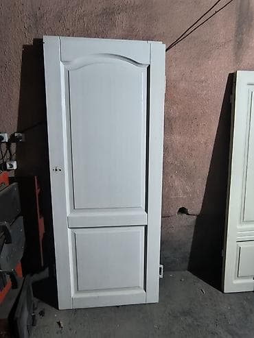Ички эшик, Колдонулган, Глухие, Бир эшиктуу, Жыгач, Ачылма, Жаа өткөөл түрүндө, түсү - Ак